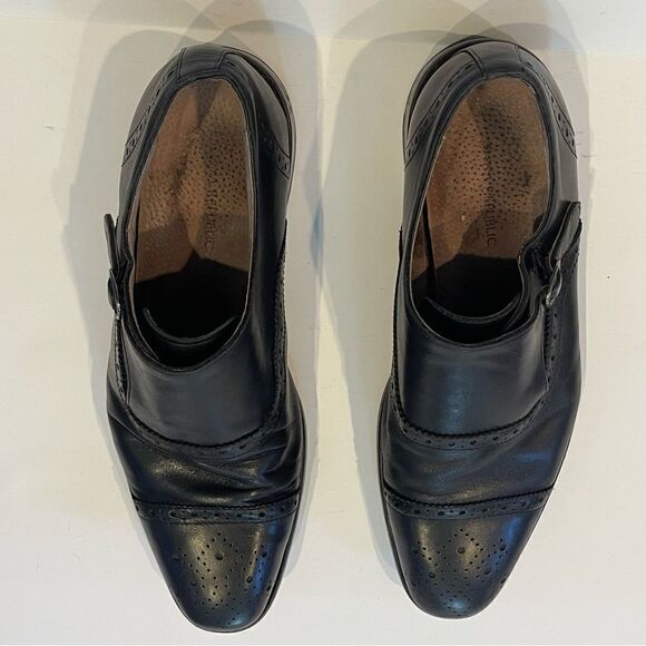 Banana Republic Mens 10.5 Black Leather Cap Toe Strap Oxford Business Dress Shoe - Picture 8 of 10